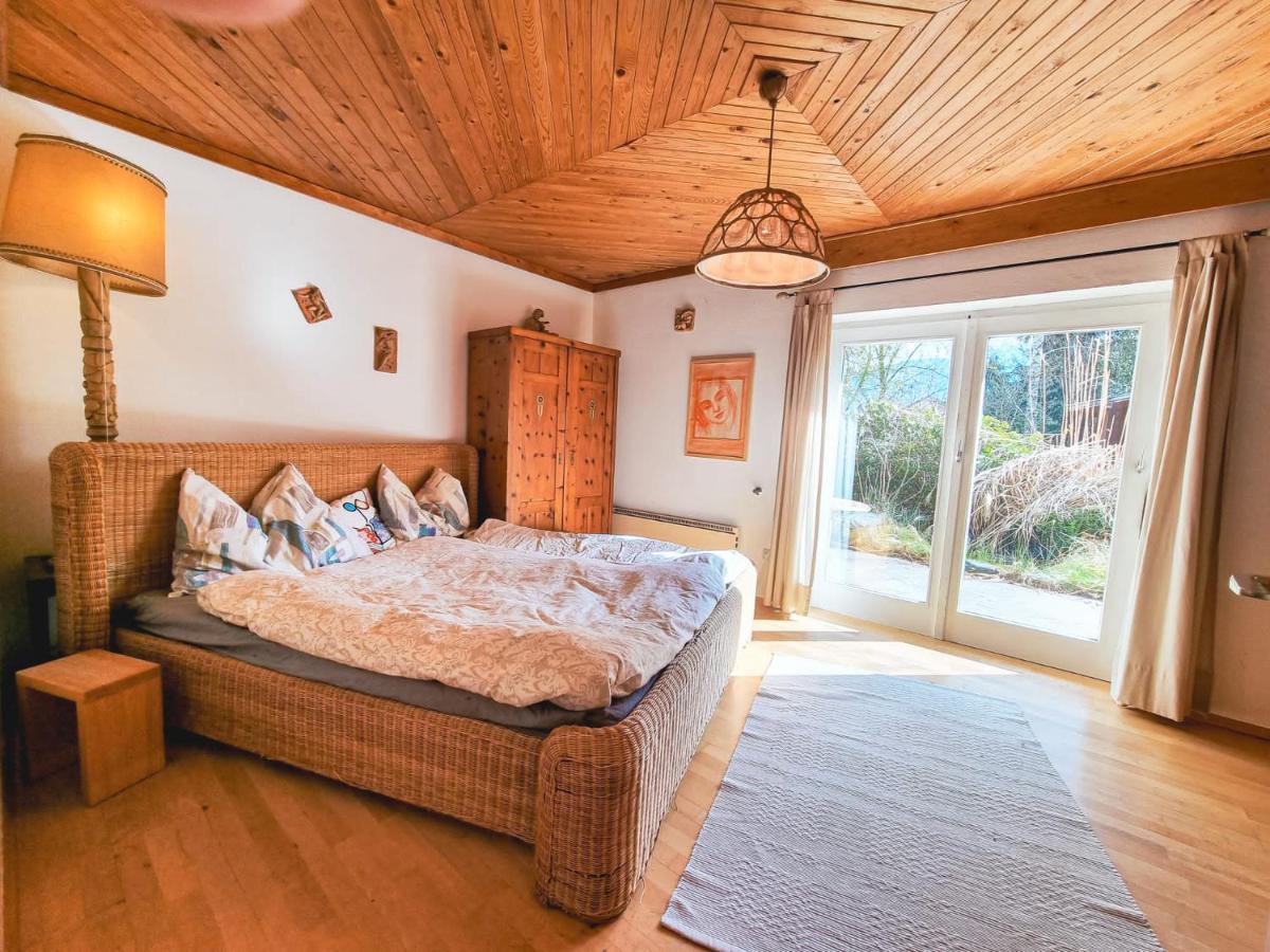 Ruhige Wohnung Mit Schoenem Eigengarten In Seeboden Am Millstaettersee 외부 사진
