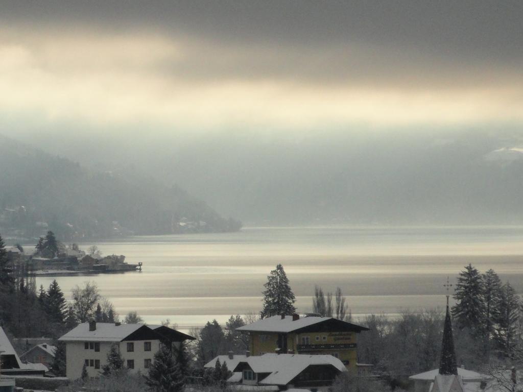 Ruhige Wohnung Mit Schoenem Eigengarten In Seeboden Am Millstaettersee 객실 사진
